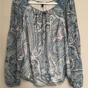 White House Black Market Blue and White Relaxed Buttoned Blouse